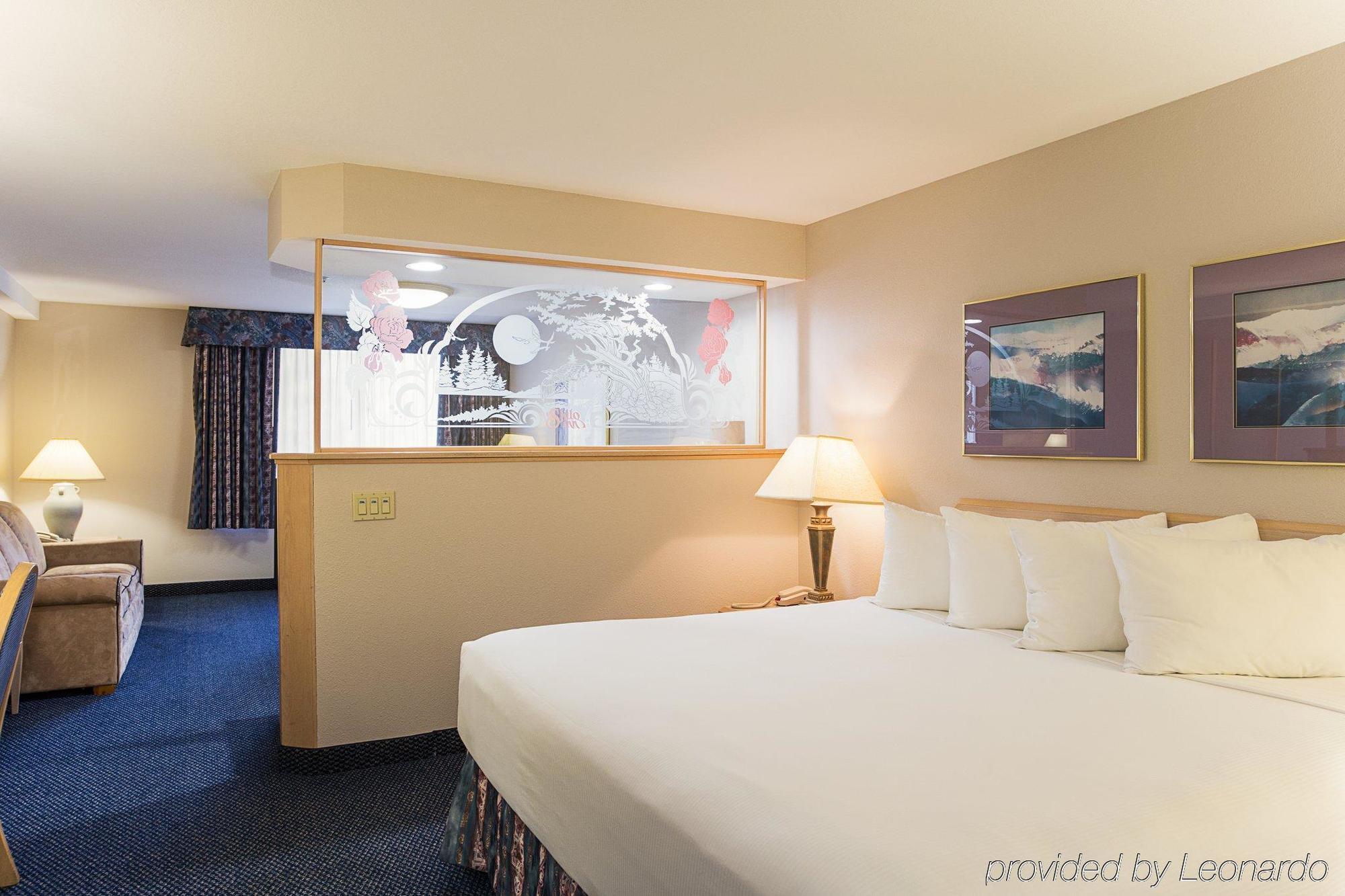 Sojourn Suites Portland Airport Экстерьер фото